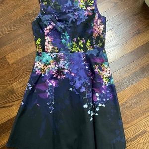 Karen Millen dress US size 8 (UK size 40)